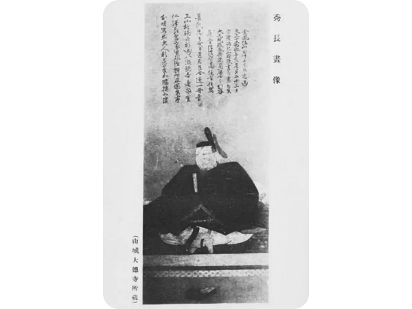 interview_17_kaku07_img_02.png