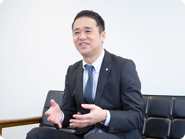 能勢鋼材株式会社　総務統括部 部長　柴坂 仁志 氏